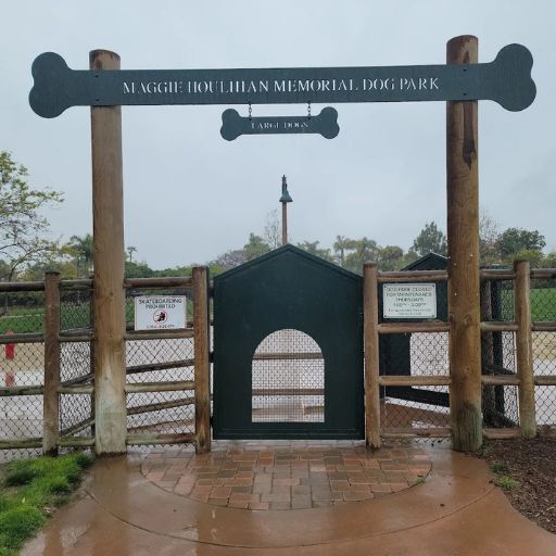 Maggie Houlihan Memorial Dog Park (Encinitas Community Park)